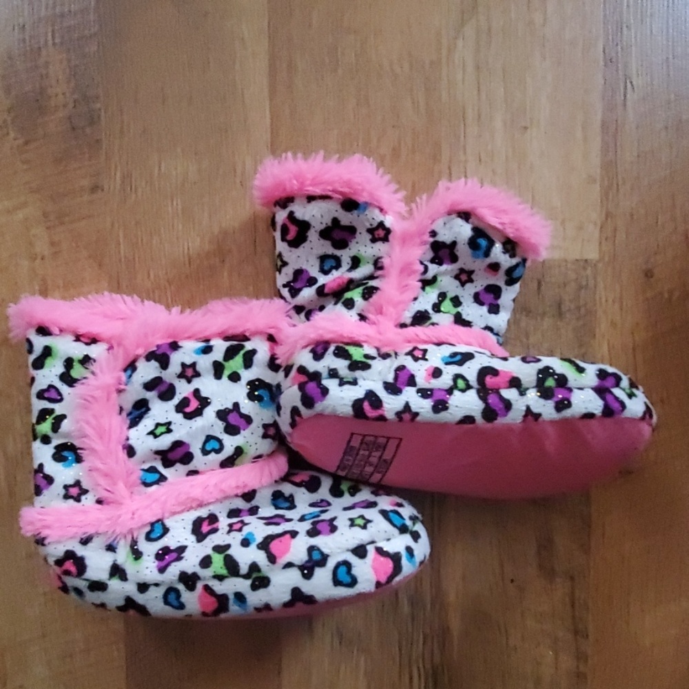 Rainbow cheetah boot slippers‎